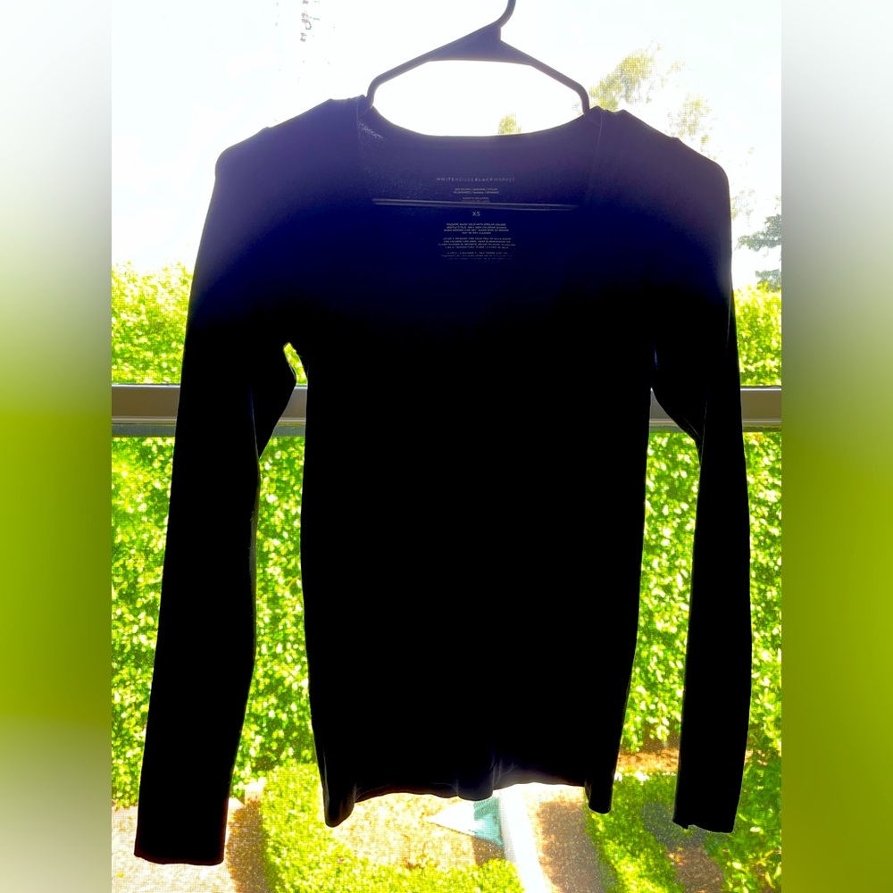WHITE HOUSE BLACK MARKET: black long sleeve shirt - nylon - size XS